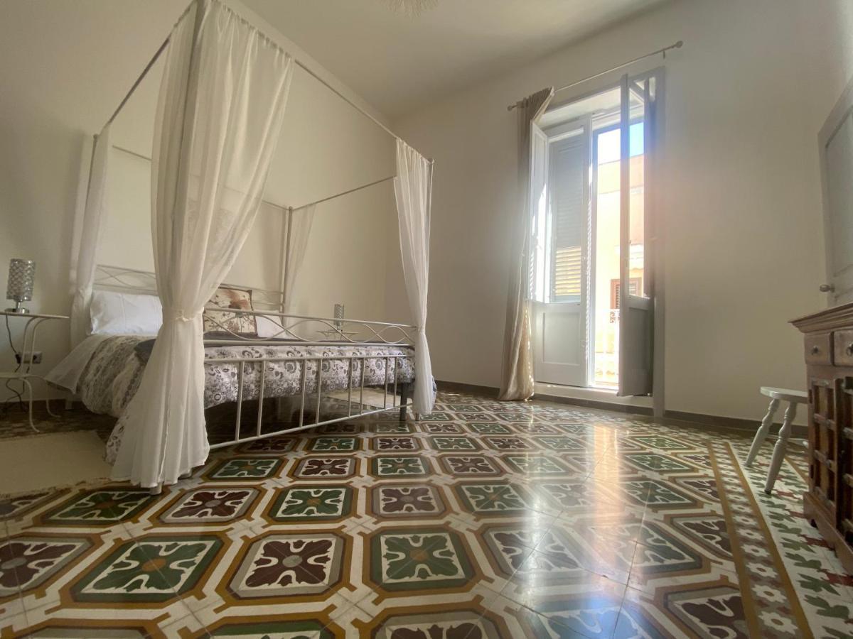 莱切La Casa Di Nonna Titina公寓 外观 照片